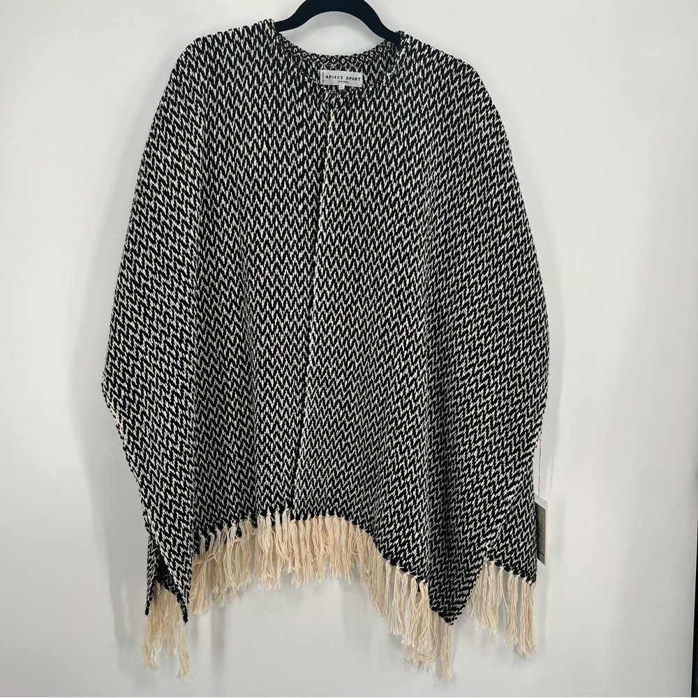 NWT Apiece Apart Cotton Tassel Shrugs Poncho Cardigan Embroidered Fringe Boho - Picture 1 of 10